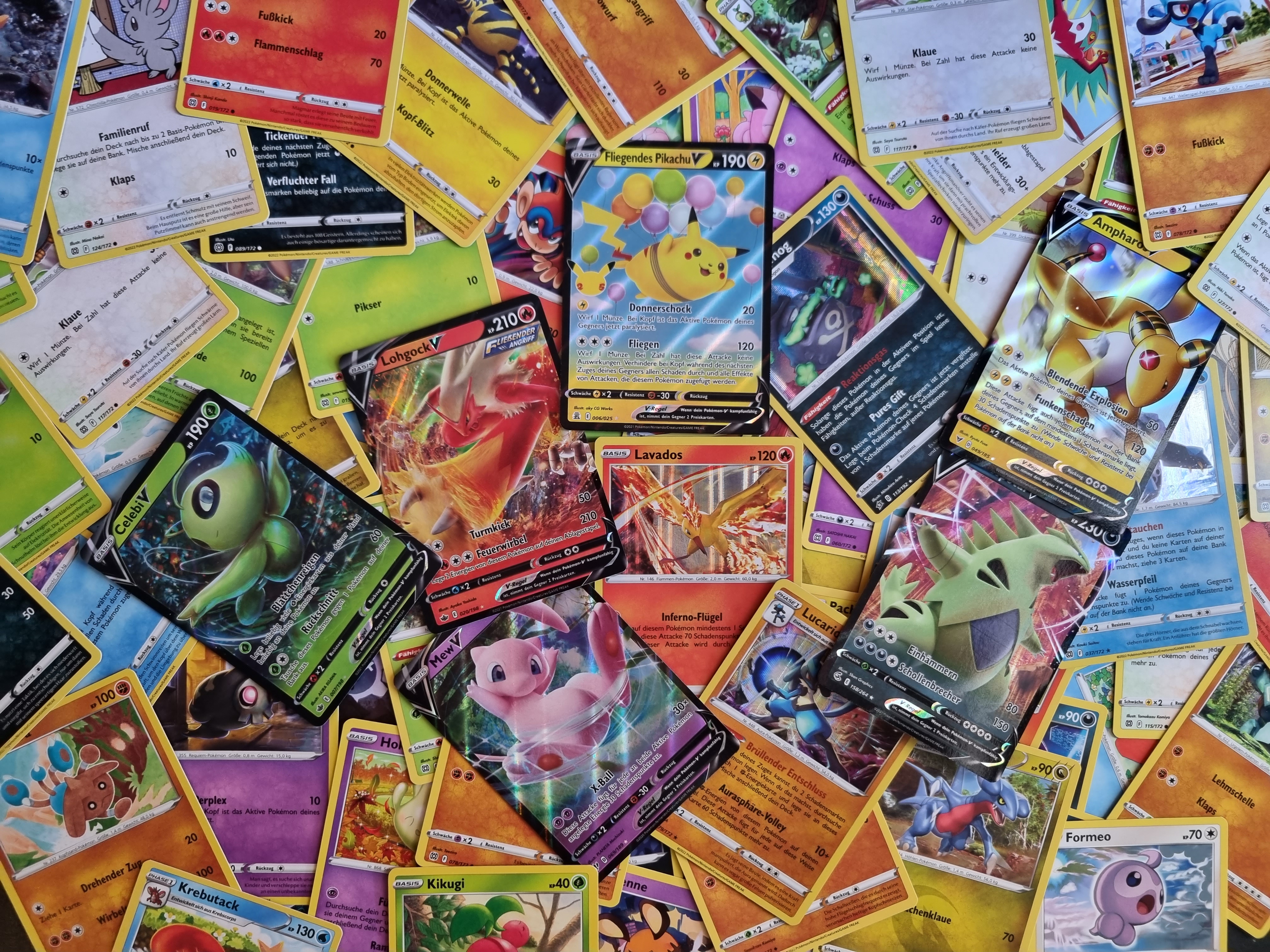 + 100 Stück Pokemon Trading Karten gemischt TOP 