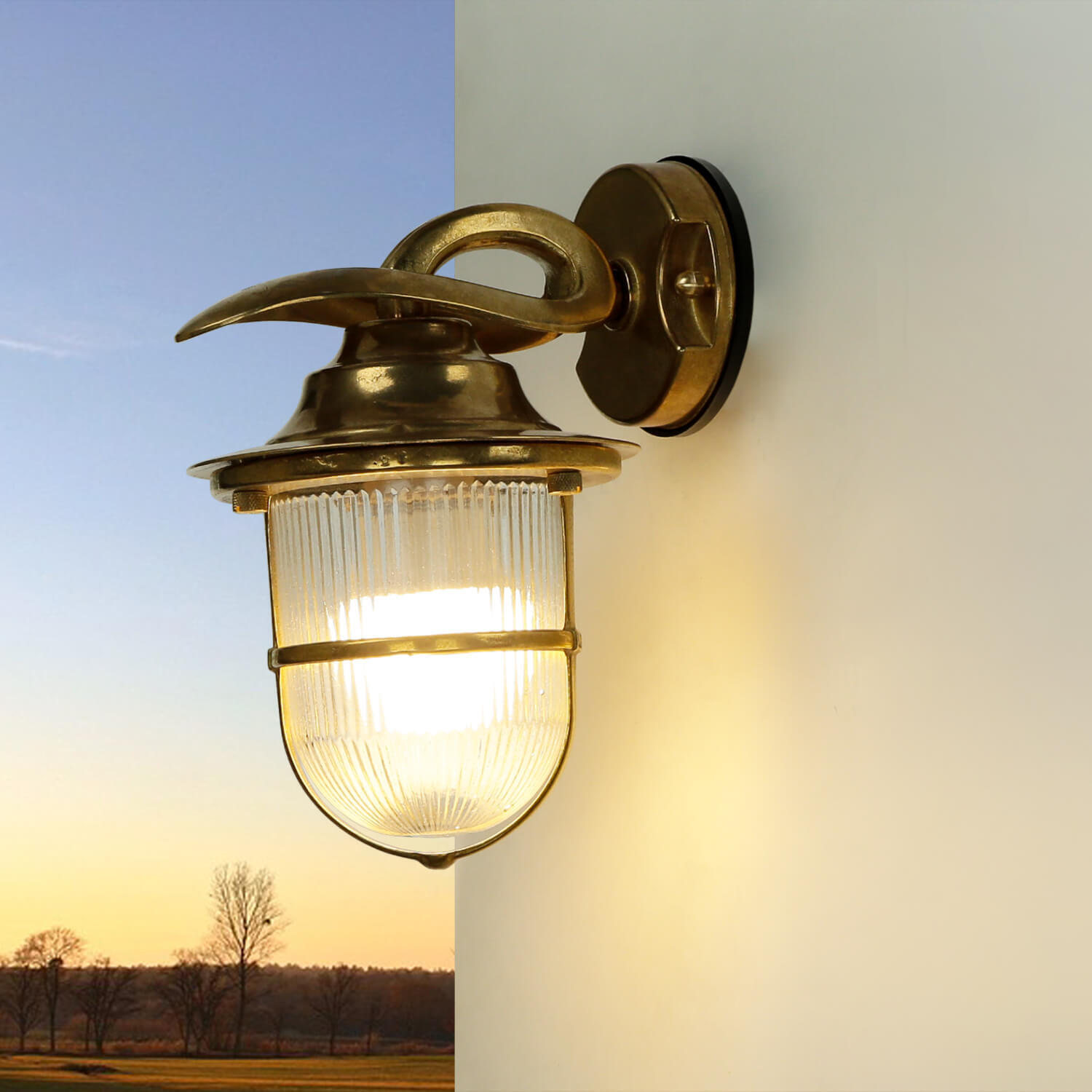 Licht-Erlebnisse Außenlampe Messing IP64 Maritim E27 Wandleuchte Haus Hof Schiffslampe