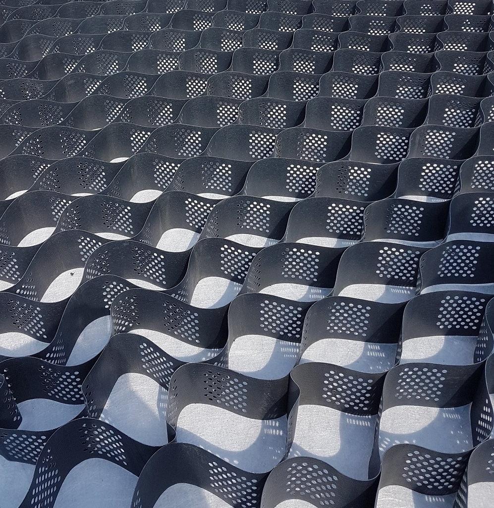 HaGa-Welt Geogitter – robustes und langlebiges Rasengitter für stabilen Boden – 6,5m x 2,5m x 5cm GEO-65-25-50-1