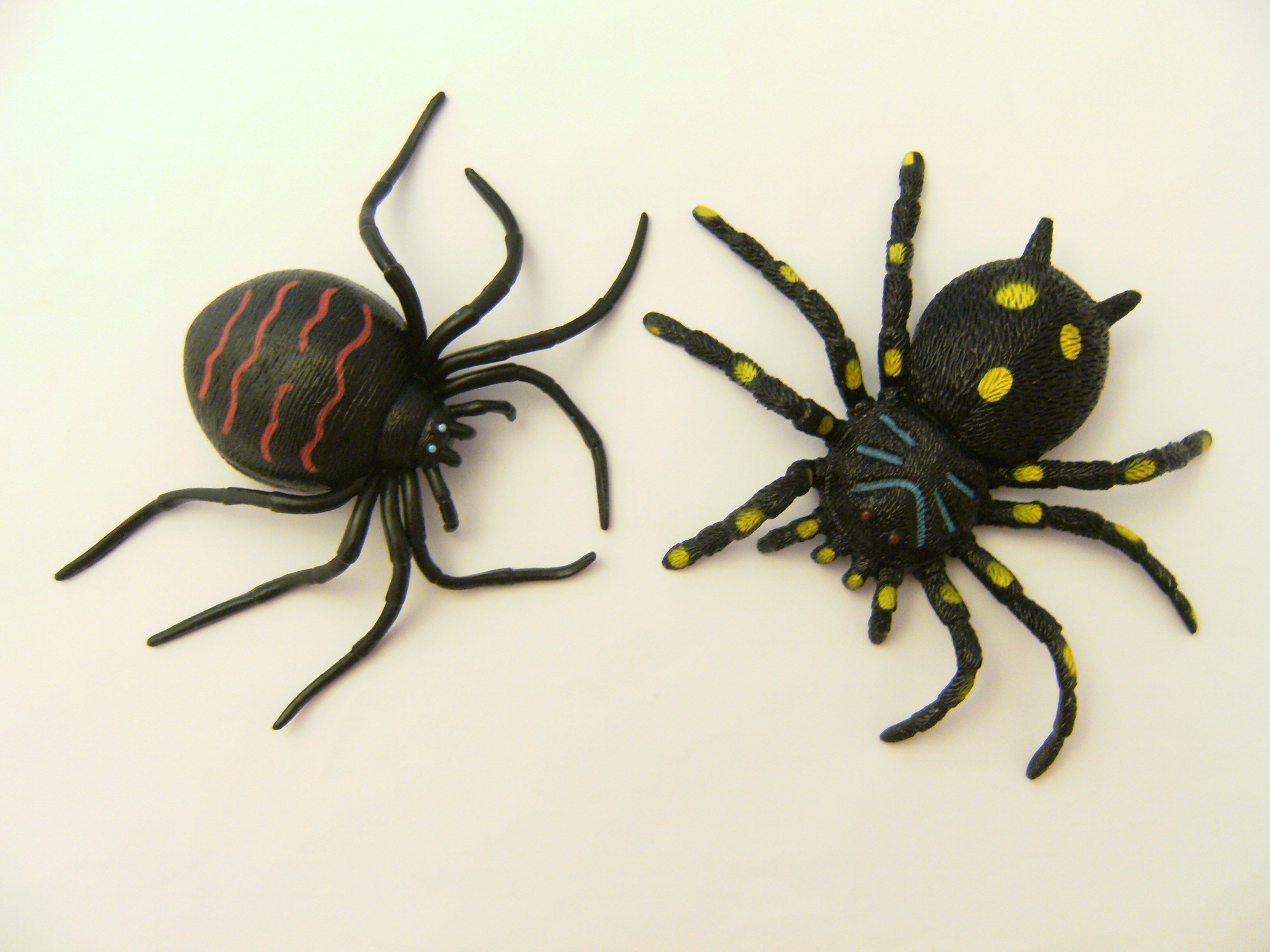 Ravensden Spieltiere Stretch Spinnen, 2erSet, je 15 cm, Tarantel Vogelspinnen Spinne R 024 SP - 1