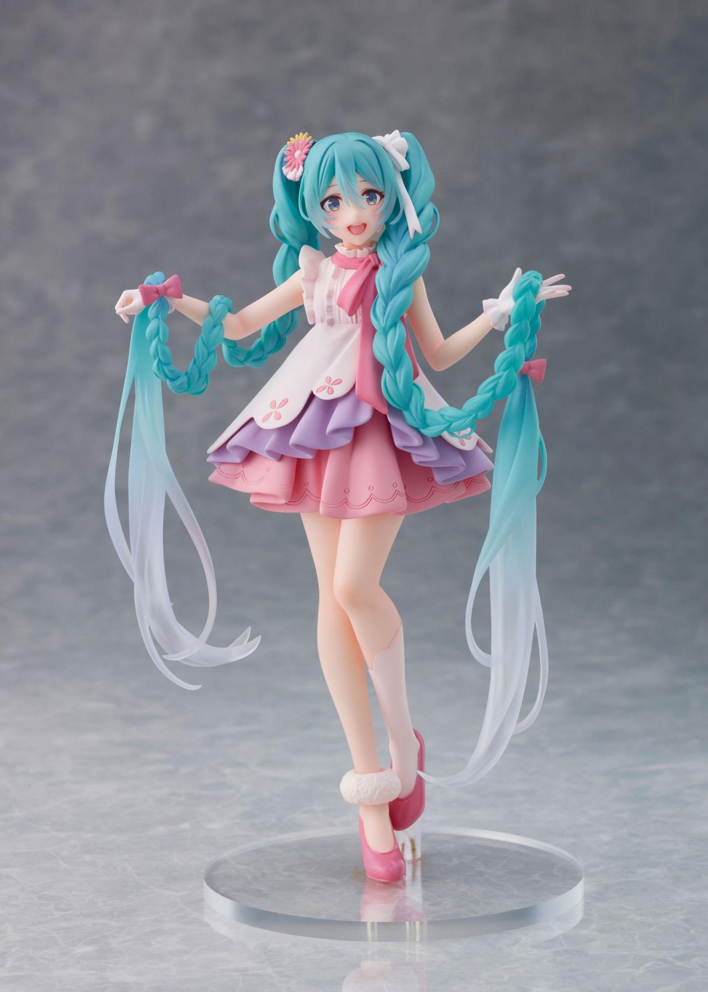 Taito Hatsune Miku PVC Statue Hatsune Miku Wonderland Rapuinzel Ver. 18 cm 895