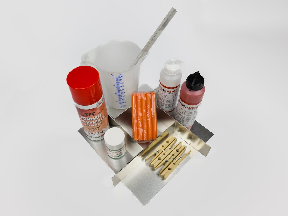ZGG Formbau-Set Silikonkautschuk klein, mit Formbaukasten 5 cm Höhe, 500 g Silikonkautschuk, Plasteline, Trennmittel und Mischwerkzeuge Form-Set-SilKaut-k