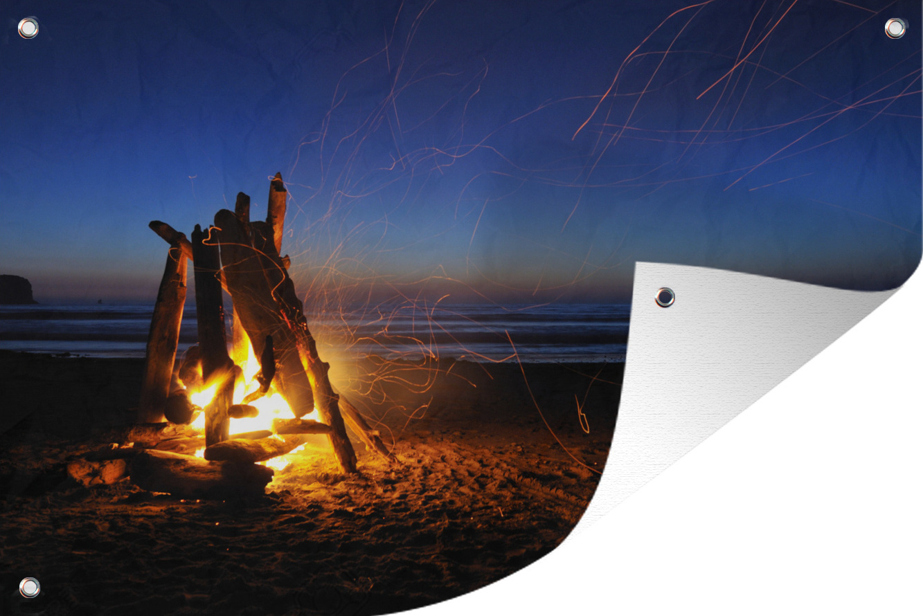MuchoWow® 120x80 cm Outdoor-Poster Gartendeko Sichtschutz Garten Poster für den Garten Lagerfeuer an einem Strand im Bundesstaat Washington 133|3746154