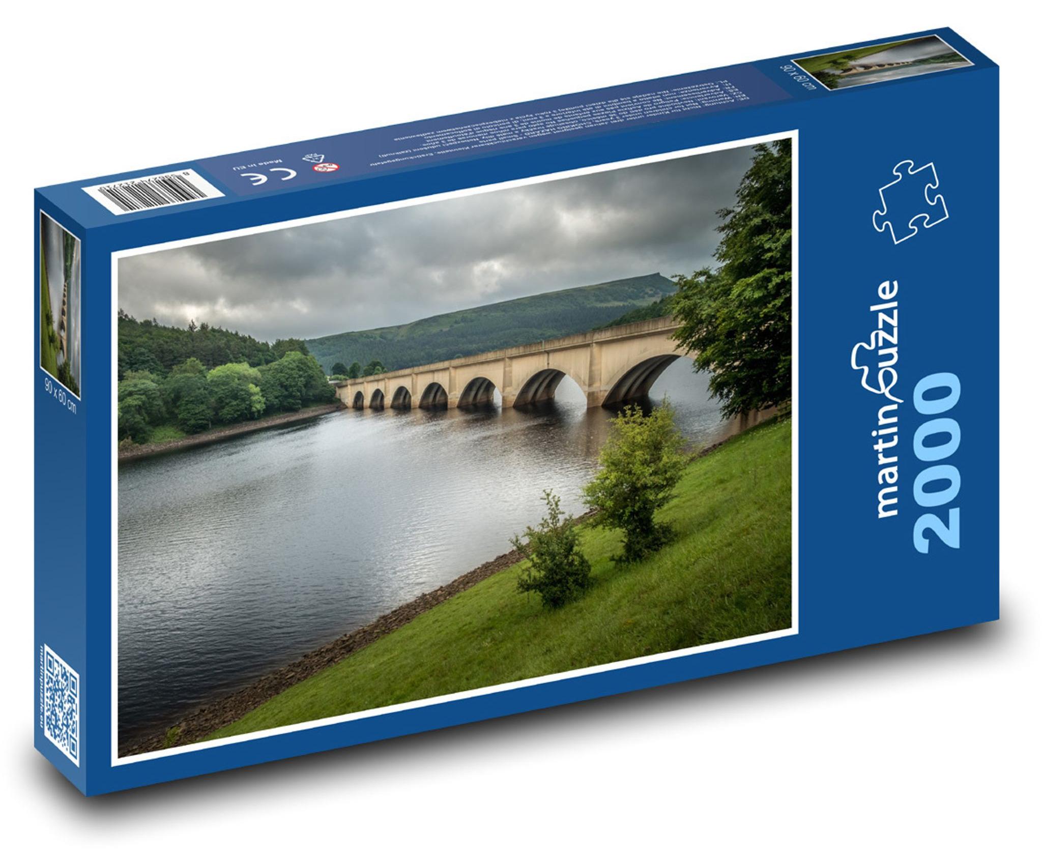 MCprint Puzzle 2000 Die Schönheit des Ladybower Stausees - martinpuzzle