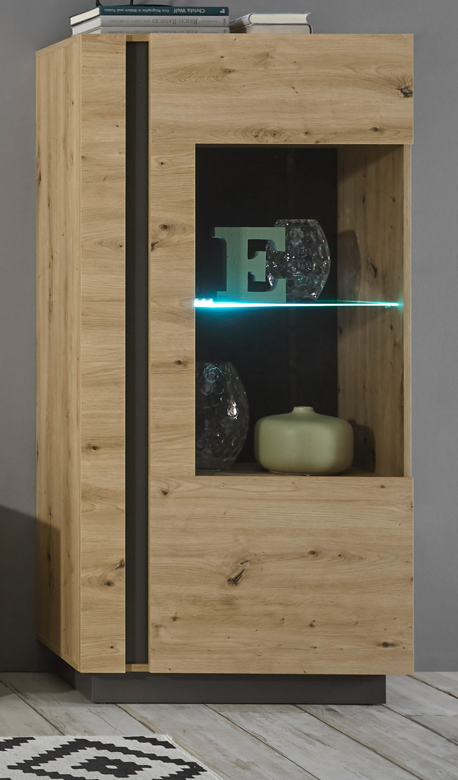 Furn.Design Kommode "Louna" in Eiche und grau Vitrine mit Soft-Close 72x154 cm GE6226-02