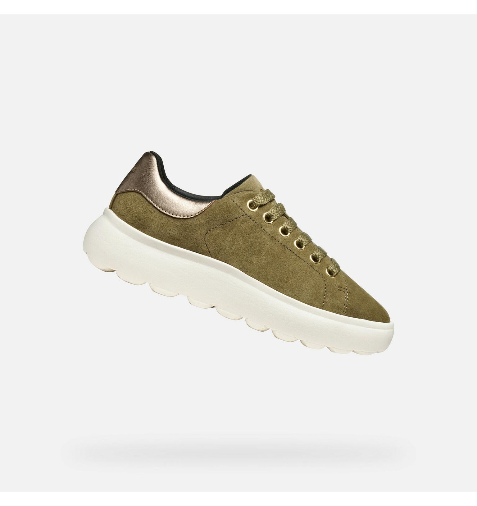 Geox Khakifarbene Damen-Sneaker Spherica EC4.1 39 G009311__39