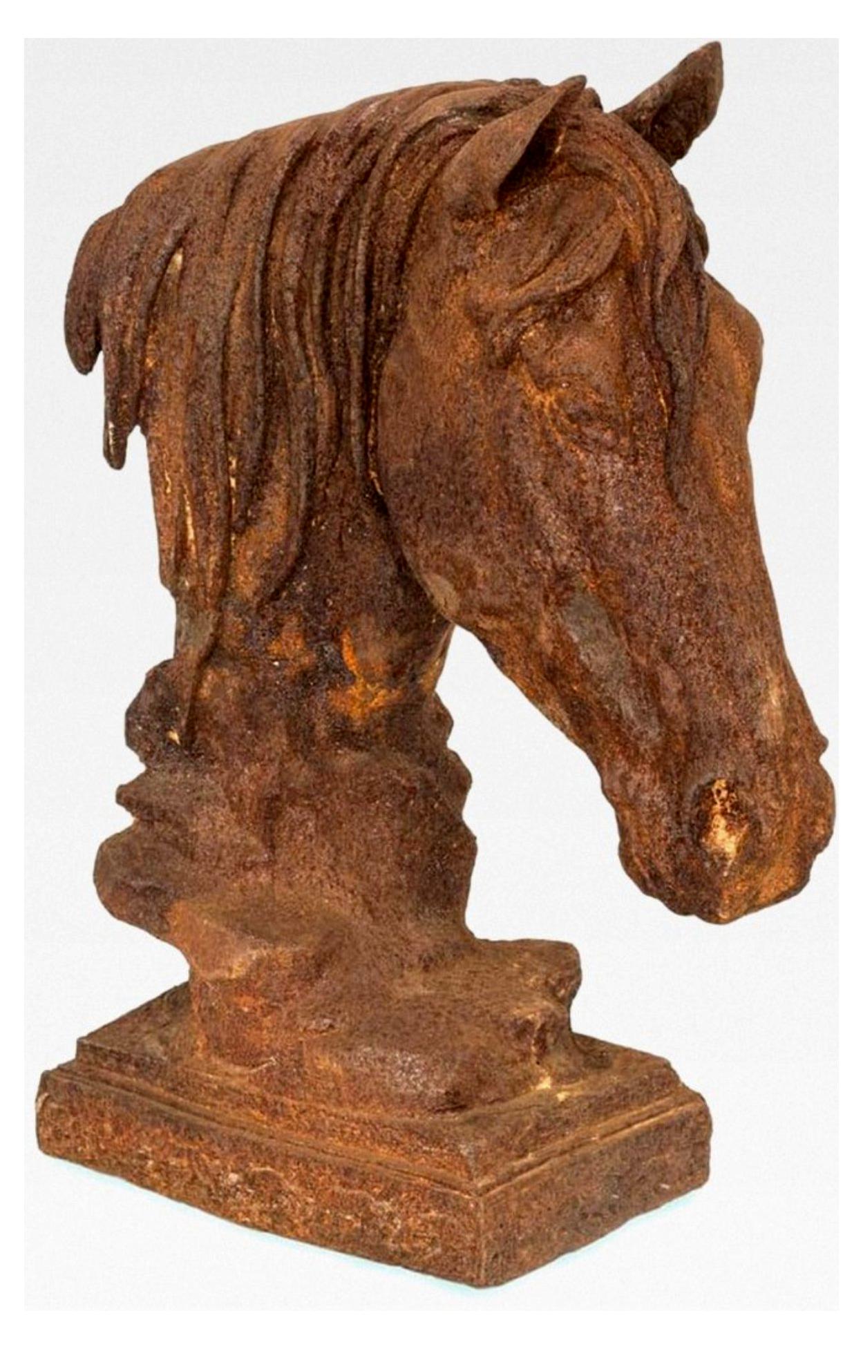 Markenlos Pferdekopf als Mauerpfeiler | Filigrane Eisen-Skulptur | Garten- und Mauerdekoration