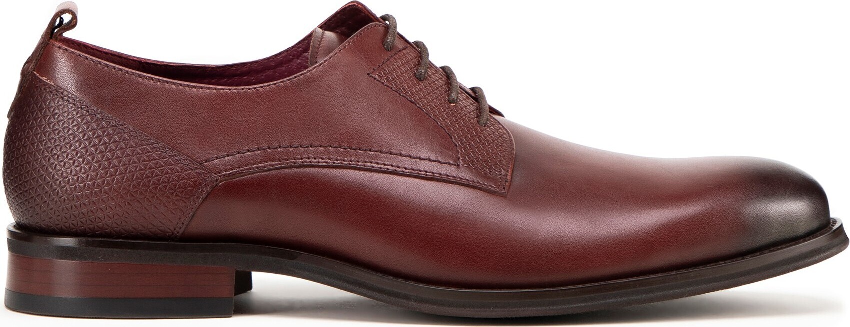 Herrenschuhe aus schwarzem Leder mit geometrischem Muster I WITTCHEN 99-M-503-3-40