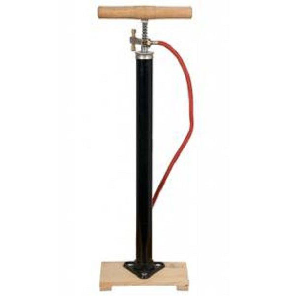 HR2A Falkx -Fahrradpumpe im Holzregal BIS1574