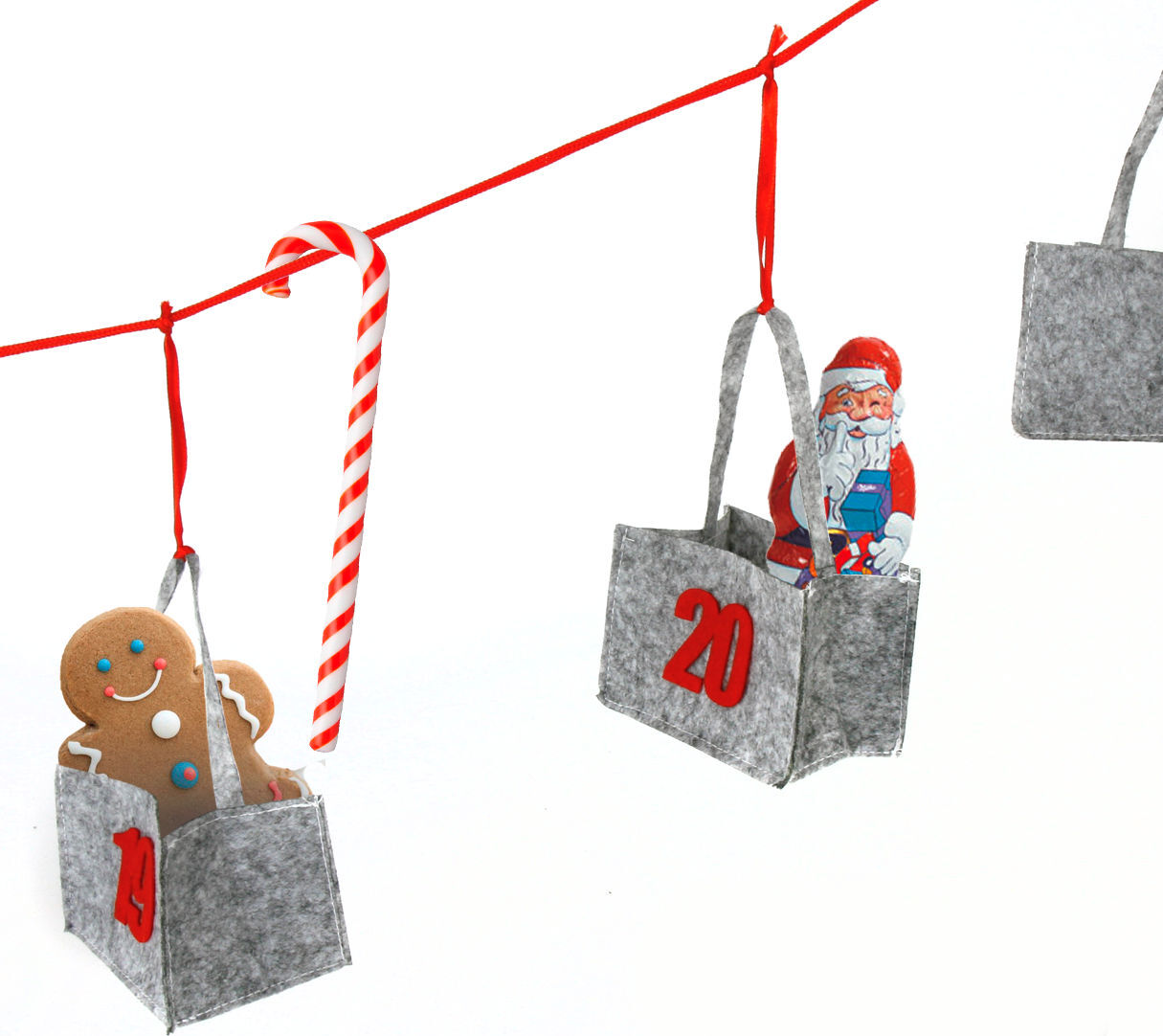 Adventný kalendár POCKETS z plsti - dĺžka cca 5 m