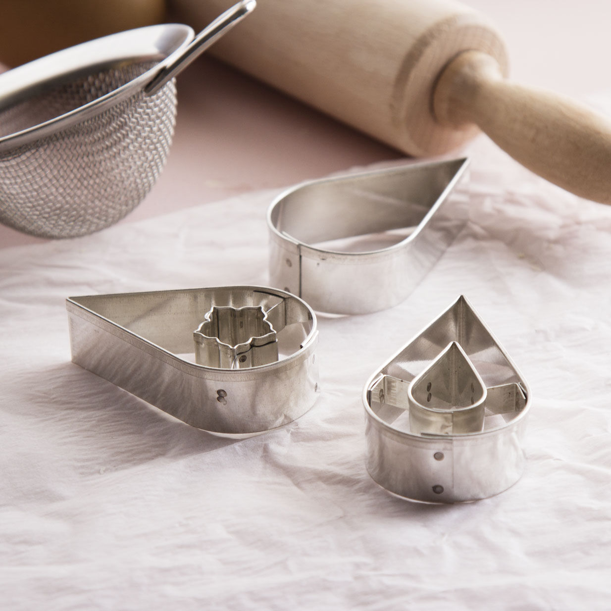 Set di 8 formine per biscotti con dinosauro, pressabili in 3D, per la
