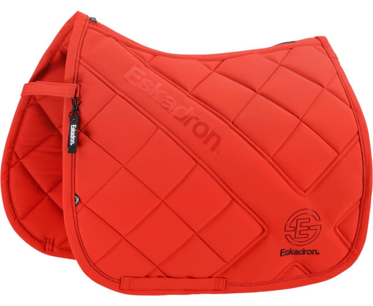 Eskadron Dressurschabracke Softshell Bicross Dynamic 2025 Schabracke Poppy Red PD 215189 523 950 9/PD
