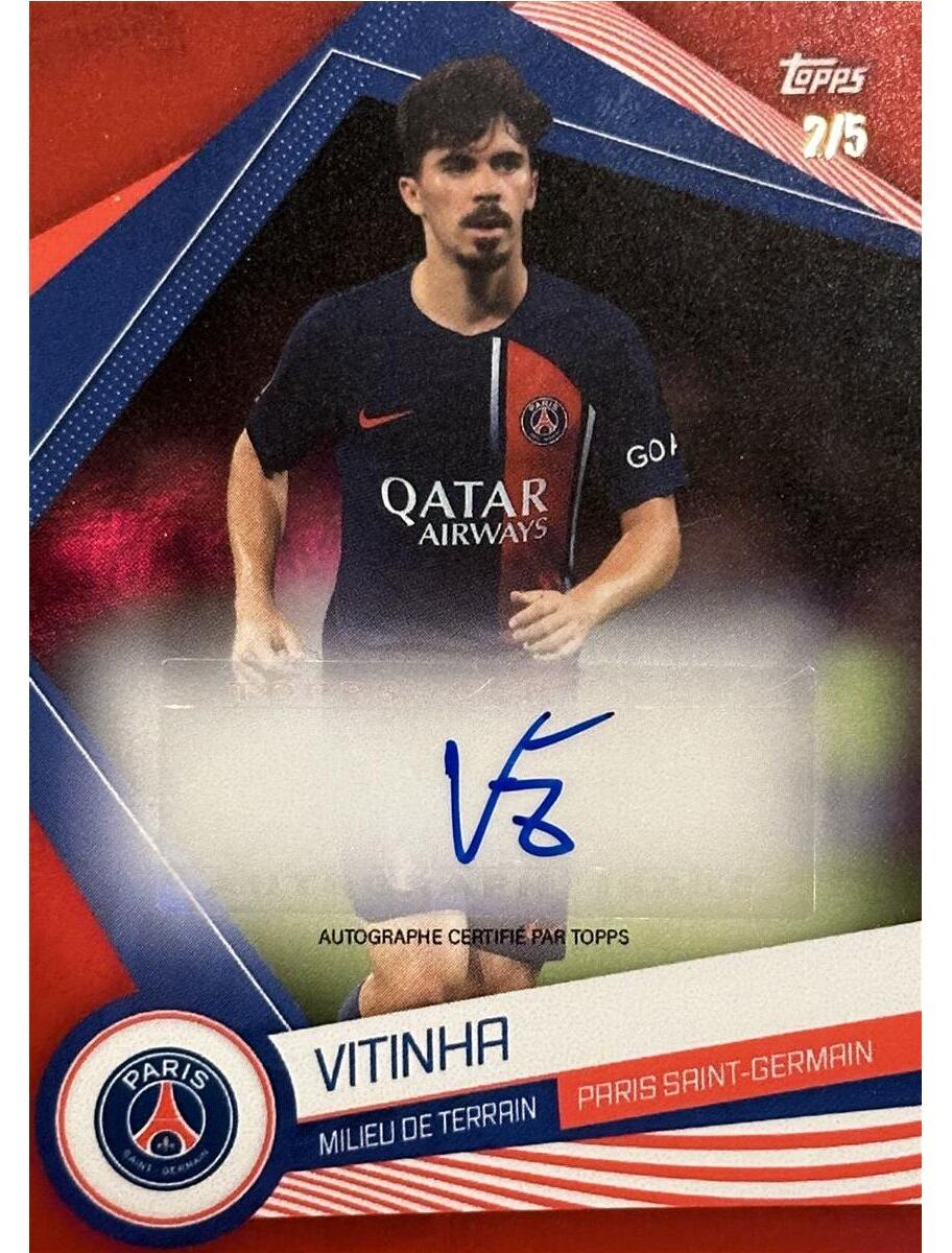 Topps 2/5 Autogrammkarte Red - Vitinha - Paris Saint Germain Fan Set 2023/2024