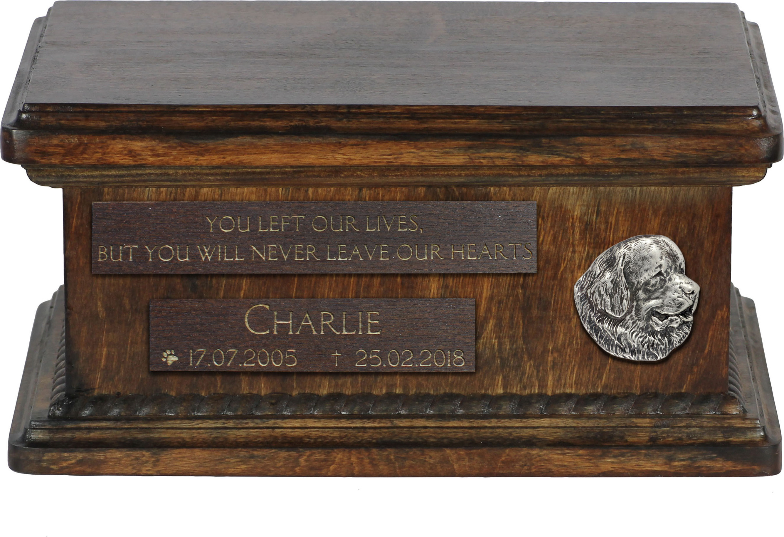 Neufundländer, Newfoundland - hölzerne Urne für die Asche eines Hundes, personalisierte Urne mit Gravur, kleine Urne für Hundesasche von der Marke Art-Dog