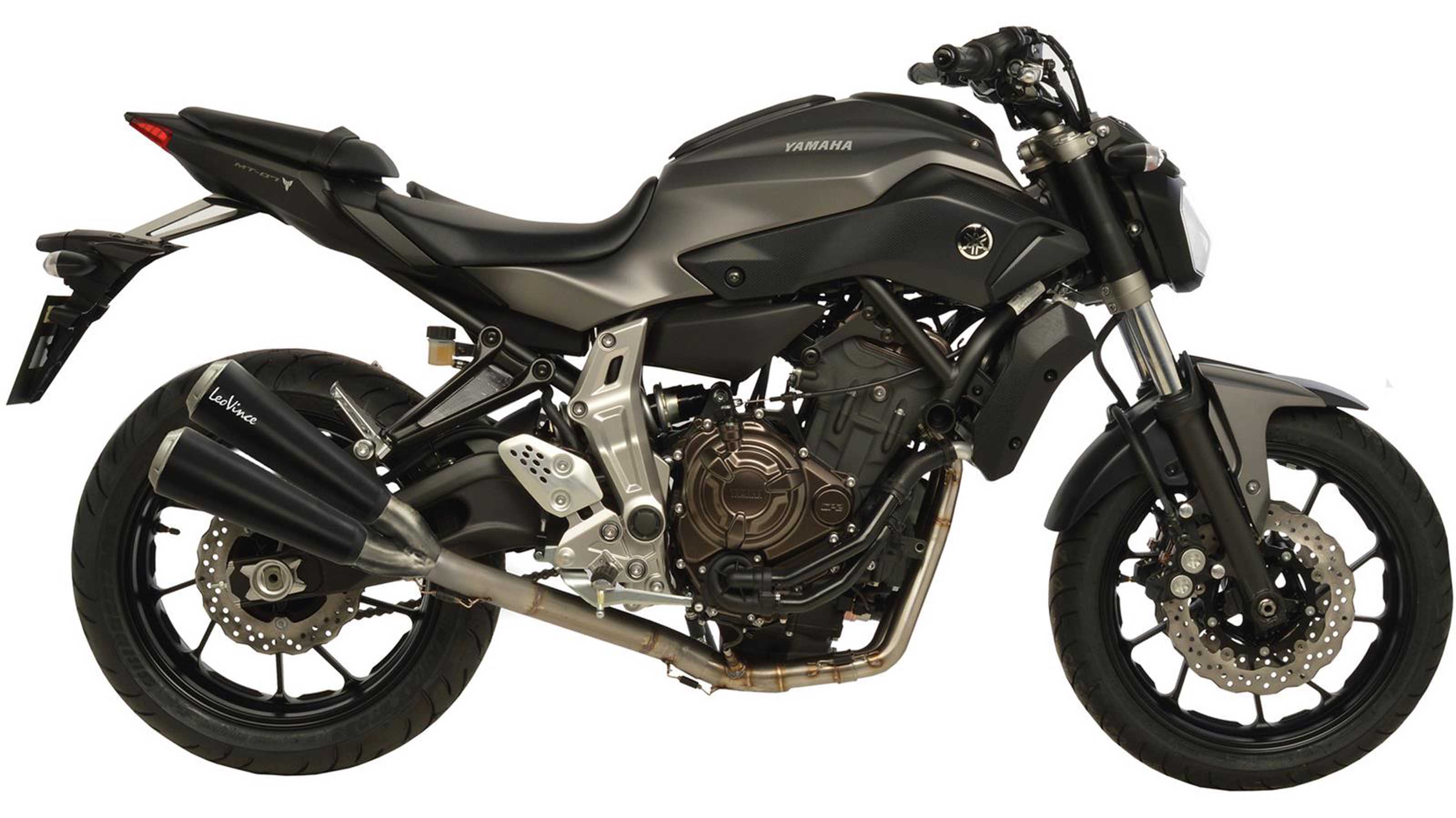 Leovince Gp Duals Yamaha Mt-07/fz-07 14-16/mt-07/fz-07 17-20 Ref:15107 Stainless Steel Homologiertes Vollliniensystem Silber Homologated Silber Homologated