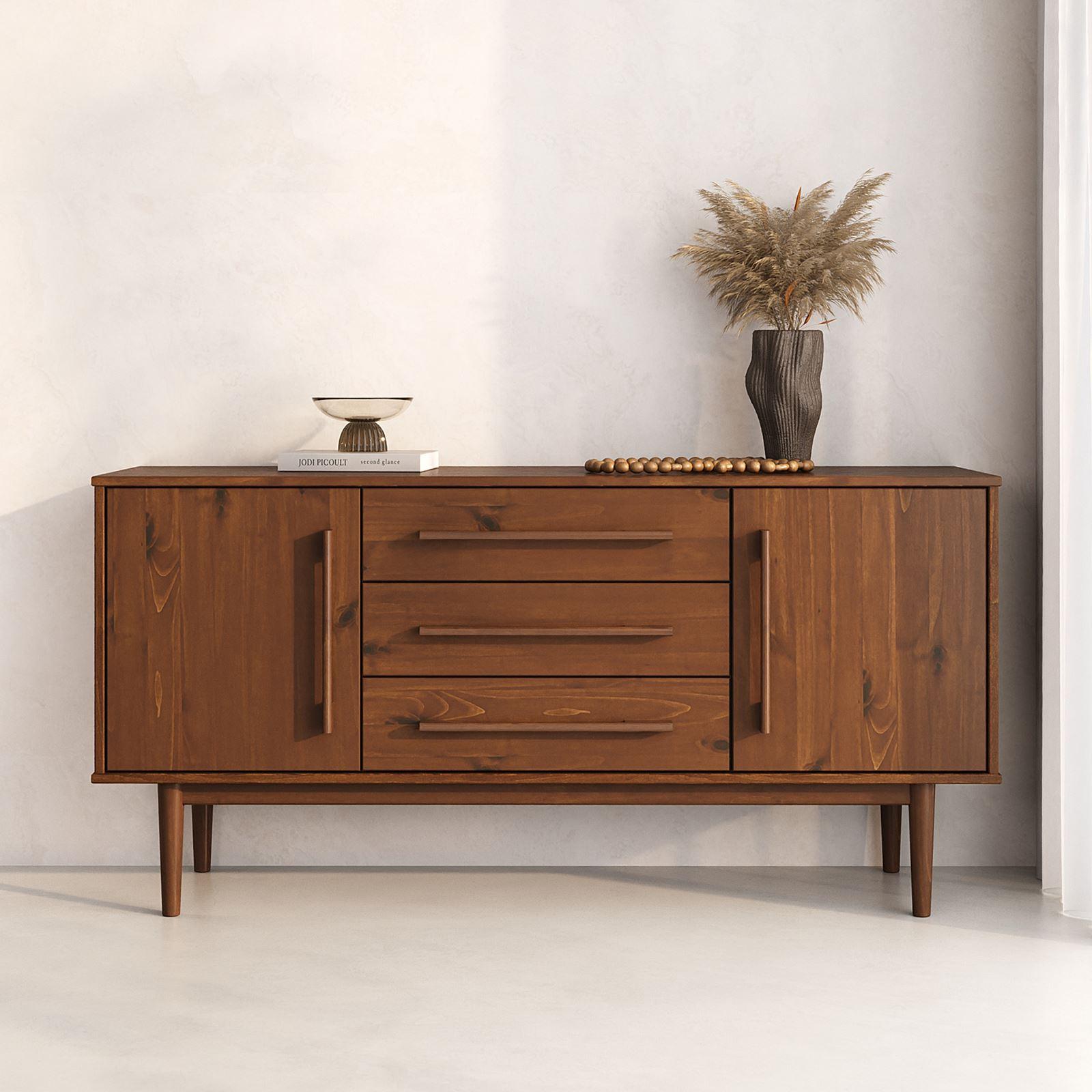 Sideboard TECCA mit 2 Türen & 3 Schubladen, Kastanie farben - Massivholz Anrichte mit Stauraum, Schubladen mit Metallauszug, inklusive Wandbefestigung, Wohnzimmer Flurkommode
