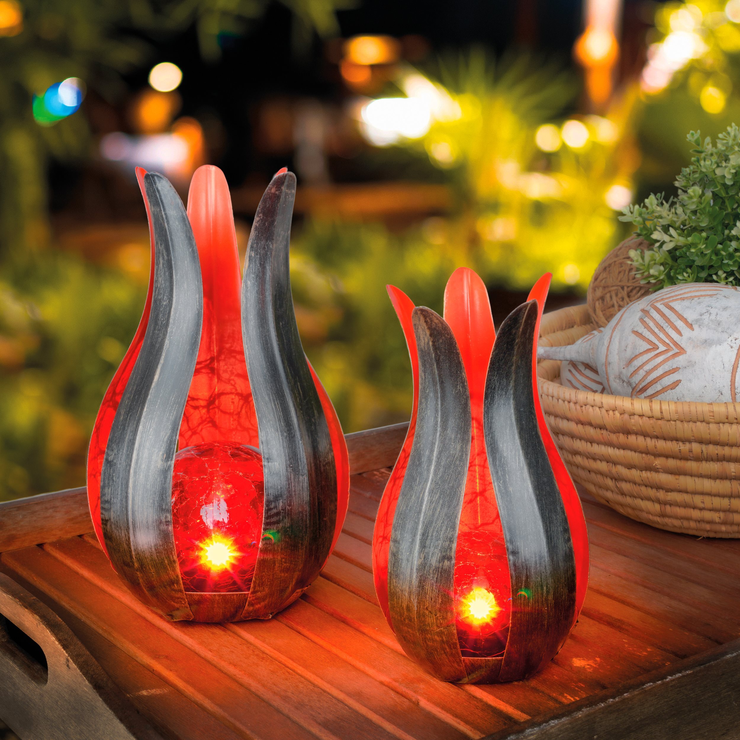 Esotec GmbH esotec Solar Blumenleuchten Lilie 2 er Set rot - Ø 12 und 15 cm outdoor 103111