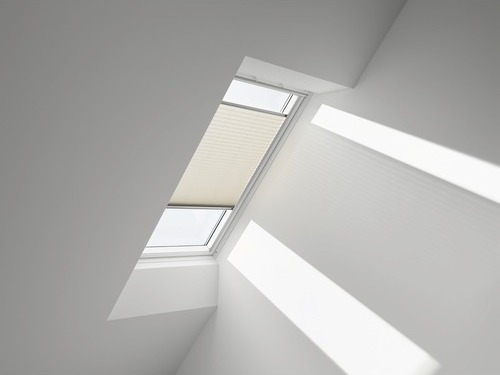 VELUX Plissee-Faltstore sand manuell FHL U04 1259S