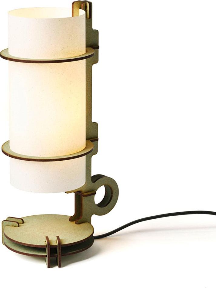 von Tjalle und Jasper A(4) Tischleuchte – Japandi Design Tischlampe aus MDF – Minimalistisch & Individualisierbar – 16 × 12 × 31 cm – E14 Fassung – Grün