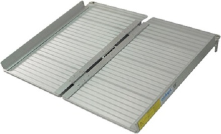 AIDAPT bv Aidapt Rollstuhlrampe - 74cm breit, 61cm lang VA142B