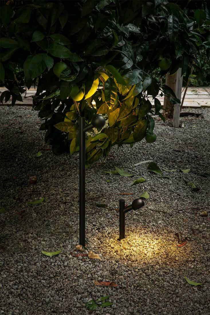 FARO BROT 600 Schwarzer Gartenpfahl 75571