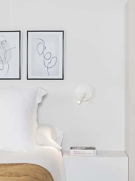 FARO DUAS weißer Wandleser USB C 68467N