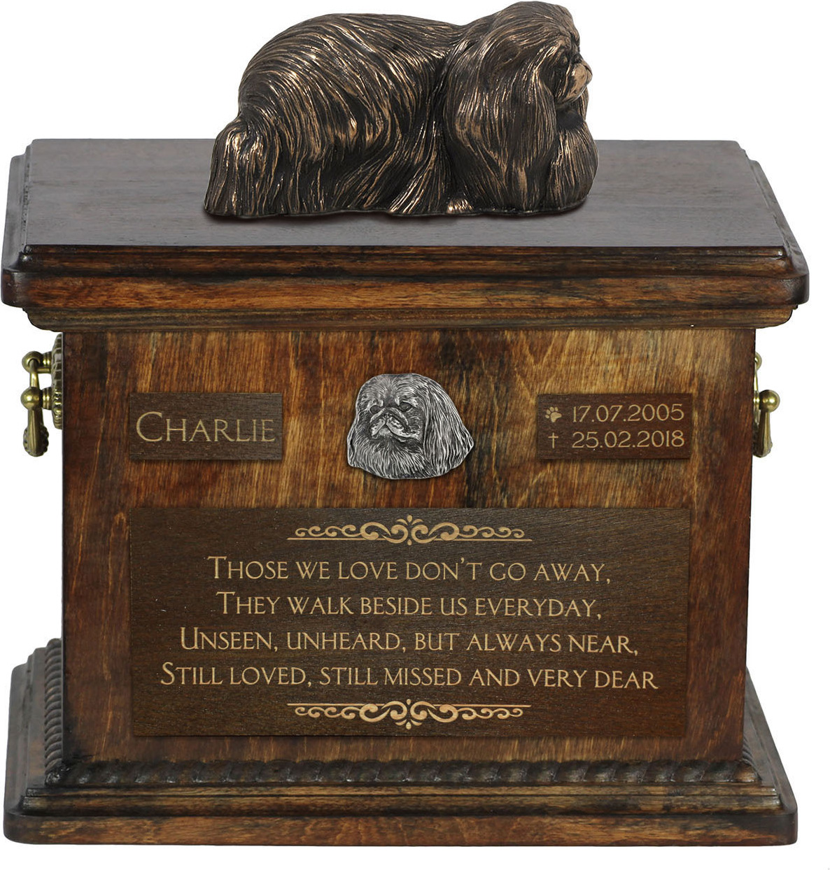 Pekingese, Pekinese, Peking-Palasthund - Eine Urne für die Asche eines Hundes, eine Urne mit einer Statue, eine personalisierte Hundeurne von der Marke Art-Dog.