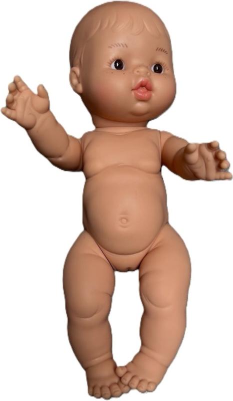 Paola Reina Puppe Gordi Mädchen Babypuppe mit braunen Augen und Sommersprossen 34cm PR34041