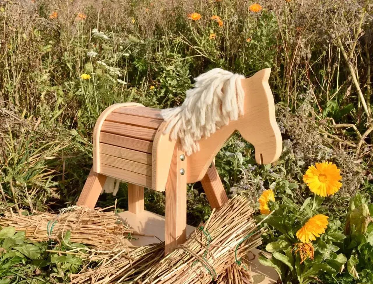 Rülke Kleines Reitpferd "Paula" aus Holz 50059