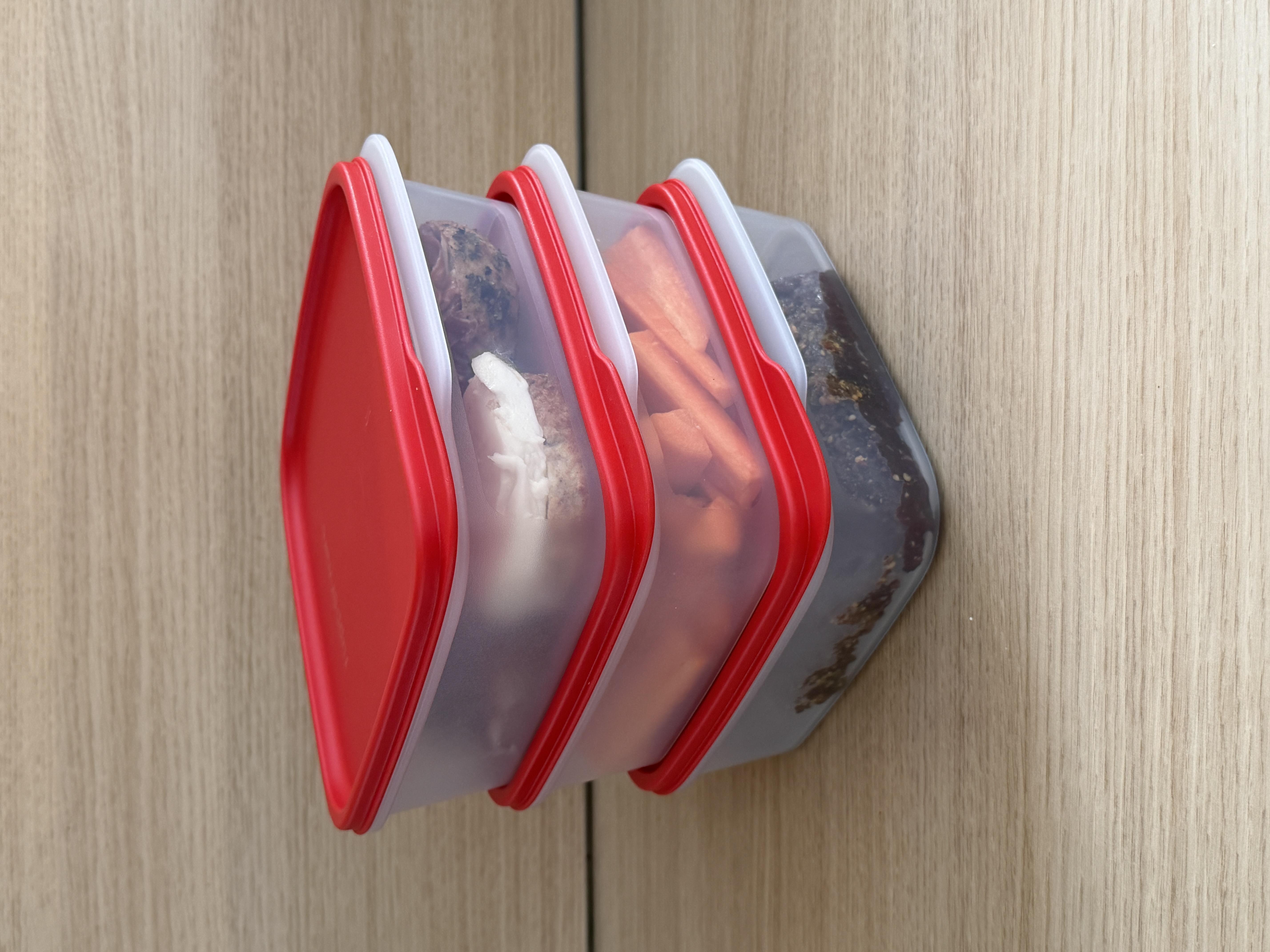 TUPPERWARE Eidgenosse 3 x 1,1 L weiß rot Quadratisch Vorrat Modular