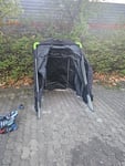 STABIL UND ZUFRIEDEN 