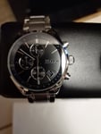 Sehr Schöne Uhr von Hugo Boss 