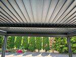 Die Bioklimatische Pergola Palace kann ich empfehlen sehr leicht aufzubauen mit 3 Personen. Wir sind zufrieden mit dem Ergebnis. 