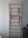 Die Teile H1 und H2 fehlen, daher kann es nicht zusammengebaut werden.