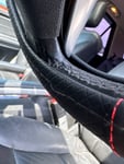 Die Nähte lösen sich schon am ersten Tag auf schade 