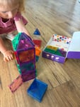 Produkt splnil očakávania. Dieliky sú pevné, farebné a magnety majú dostatočnú silu. Odporúčam. Skvelý pomer ceny a kvality. Dieťa stavebnicu veľmi baví a neustále vytvára nové stavby. Rýchle doručenie, stavebnica je presne podľa popisu. 