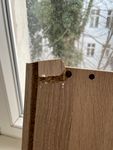 Gebrochen geliefert