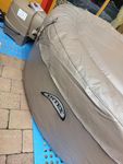 Angenehmer moderner Whirlpool 