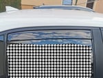 Skvěle se hodí na model Toyota Corolla sedan z roku 2023.