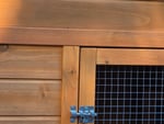 Netter Hasenstall mit kaputten stellen