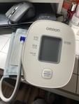 Ich habe diesel Gerät bestellt.OMRON X2 Blutdruck Monitor Oberarm Digitale Herzschlag Puls Überwachun…