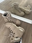 Schöne bequeme Schuhe 