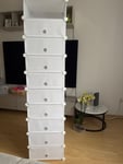 Die Ware gefällt mir sehr gut, aber leider fällt ein Teil von die Bestellung, steht das ich 10 „kleine Türe“ bekomme, leider habe ich nur 9 bekommen…. 