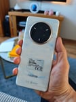 Ładny telefon z jednym minusem 