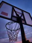 Stabiler Basketballkorb, gute Verarbeitung, super für den Garten