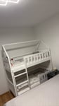 Kinderbett