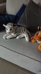 Tigre blanc en peluche 