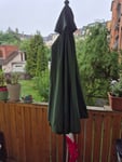 Unserer lieblingsfarbe und zum kurbeln der schirm