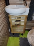 Toller kleiner Schrank 