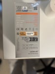 Vielseitige Powerbank mit Starthilfefunktion, Luftkompressor und Taschenlampe – ein unverzichtbares Autozubehör